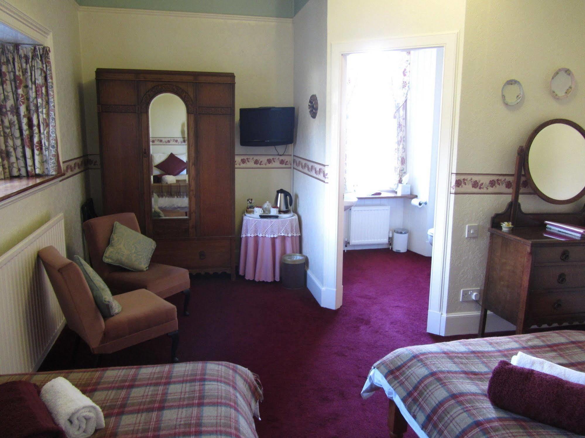 Rossmor Bed & Breakfast Grantown-on-Spey Eksteriør bilde