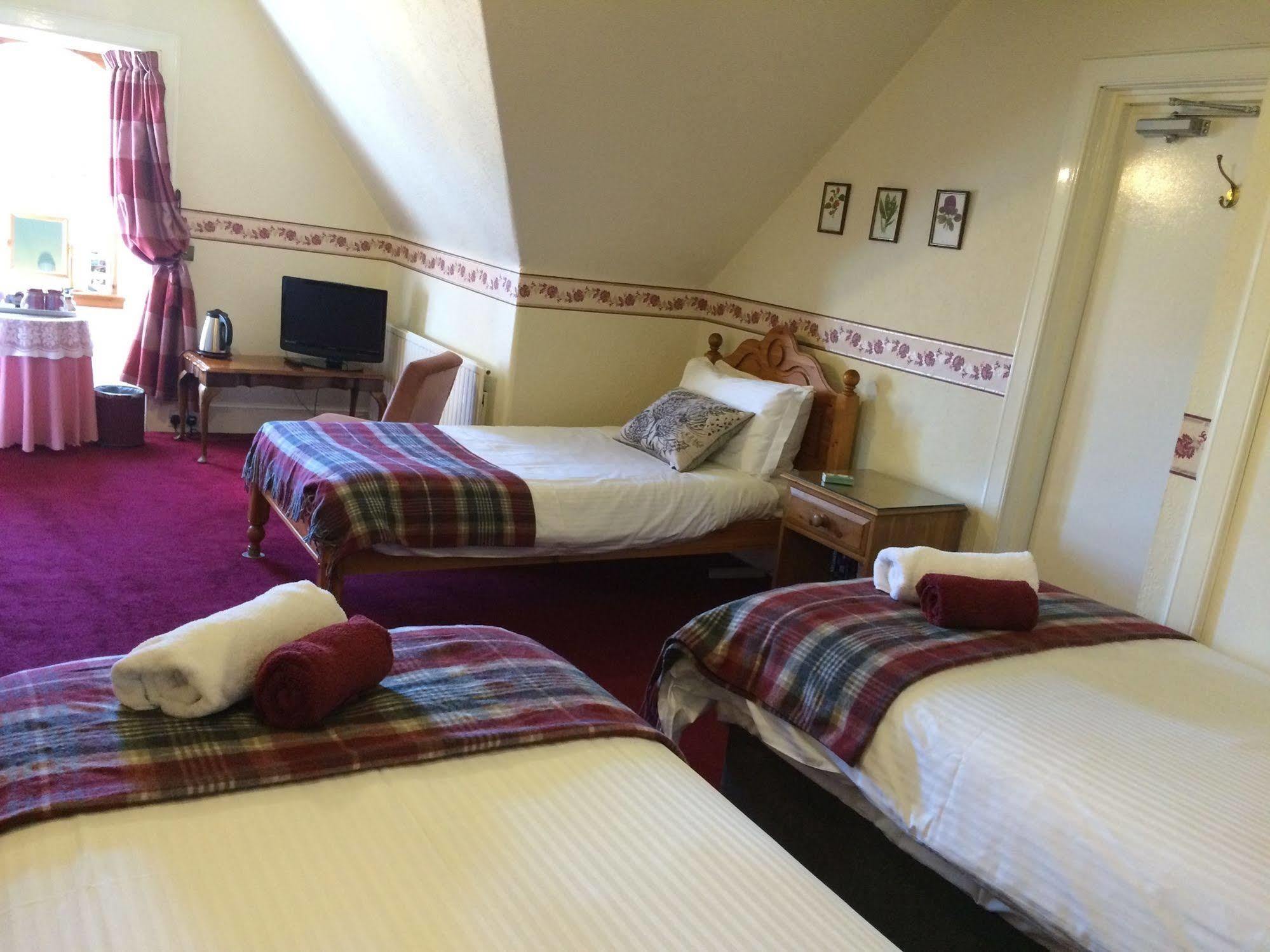 Rossmor Bed & Breakfast Grantown-on-Spey Eksteriør bilde