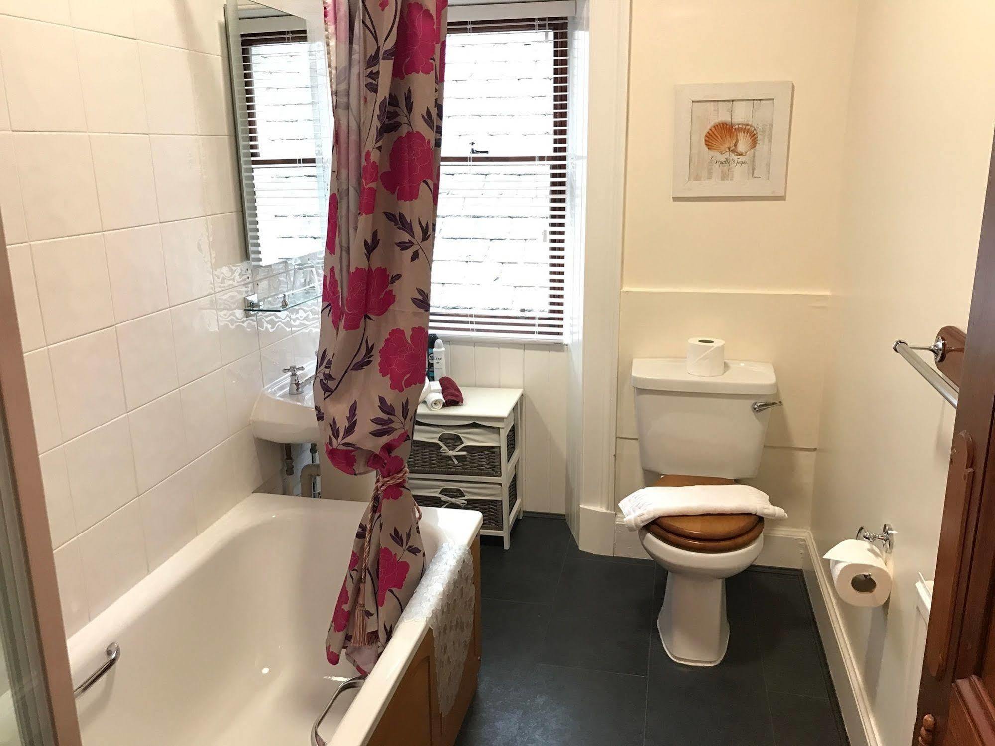 Rossmor Bed & Breakfast Grantown-on-Spey Eksteriør bilde