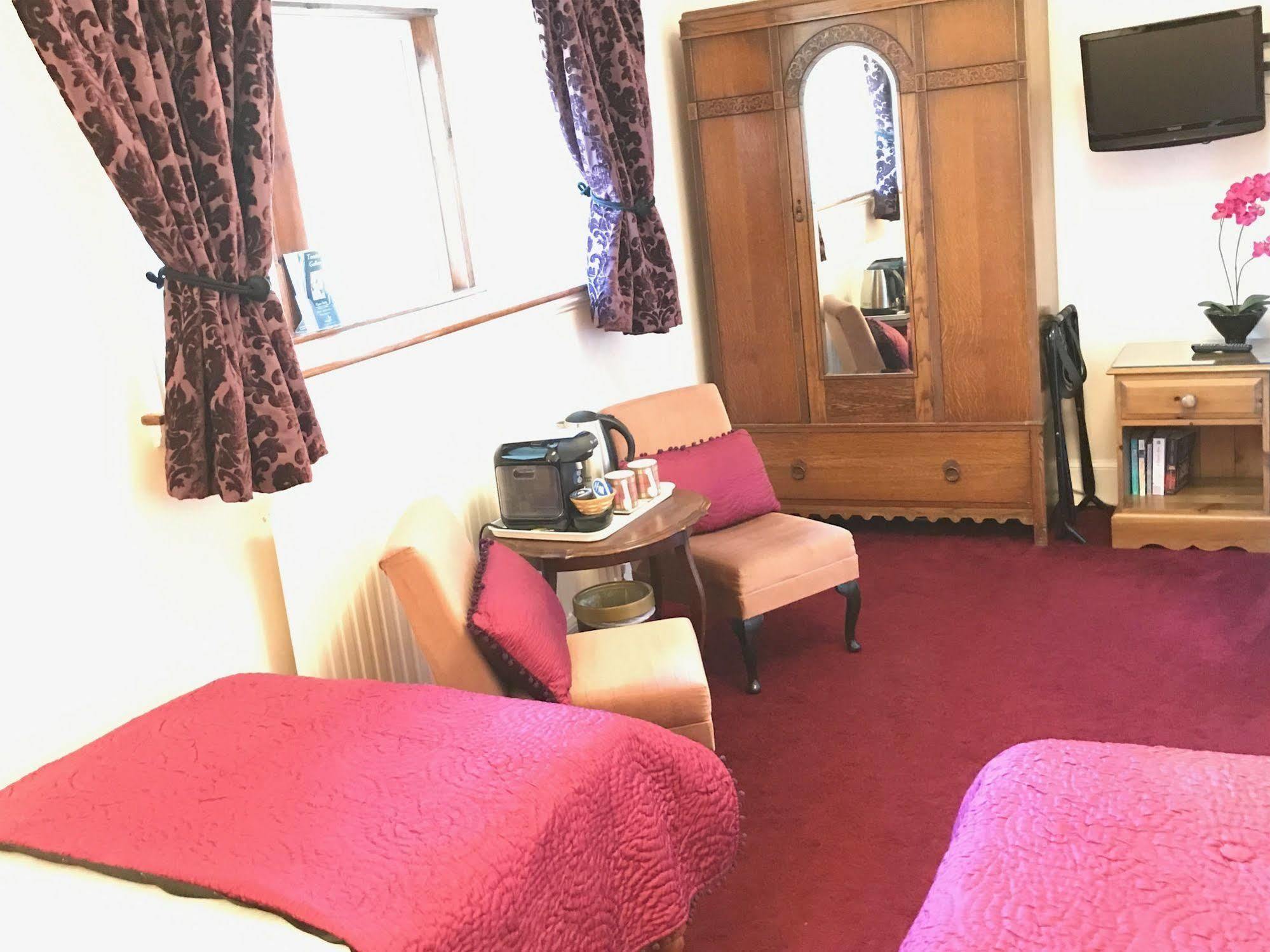 Rossmor Bed & Breakfast Grantown-on-Spey Eksteriør bilde